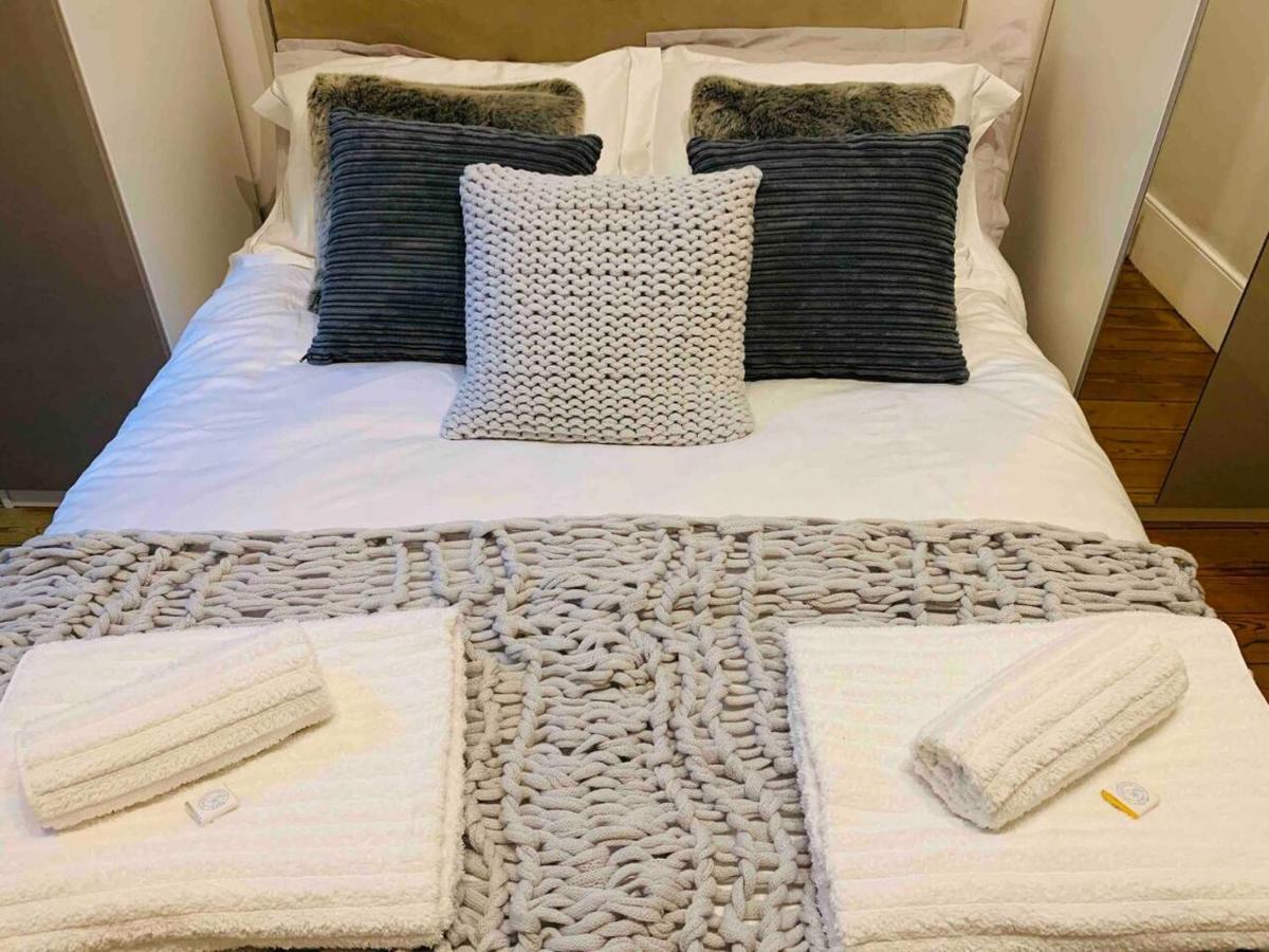 Luxury Fulham Flat With 5* Touches Nr River Thames Londra Exterior foto